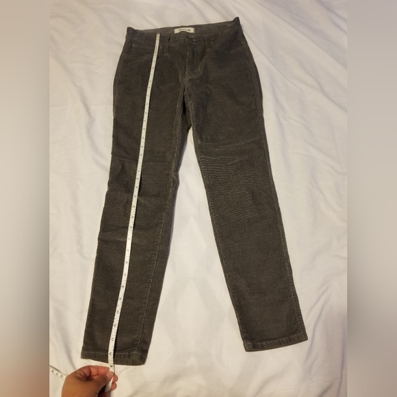 Madewell 10" High_rise Skinny 27P Color Army Green Velvet - Picture 3 of 10